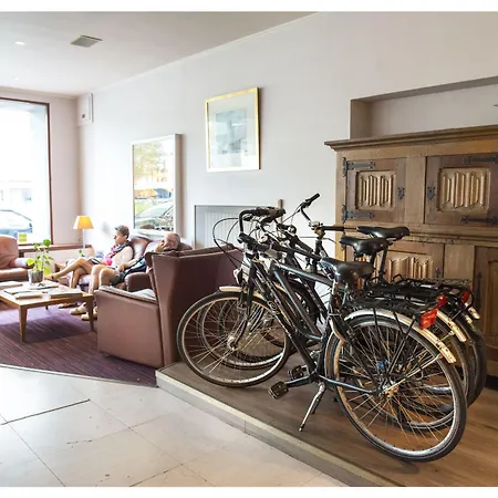 Ter Streep Hotel 3*