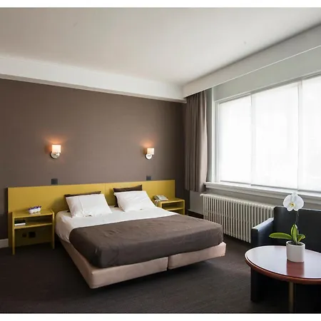 Ter Streep 3* Ostend